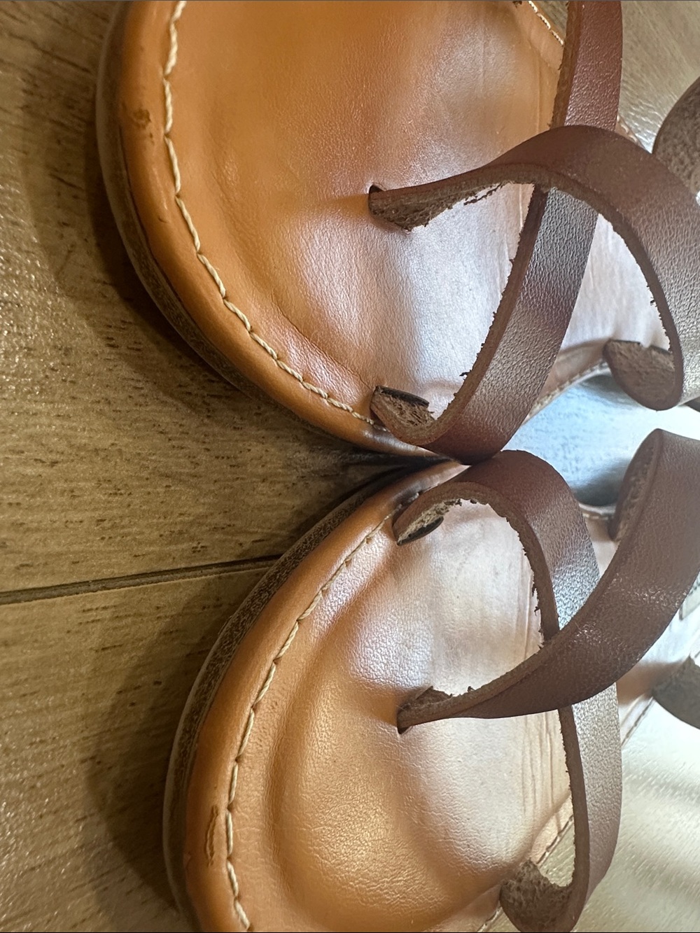 Steve Madden Tan and Brown Strappy Slide Sandals - Picture 4 of 8